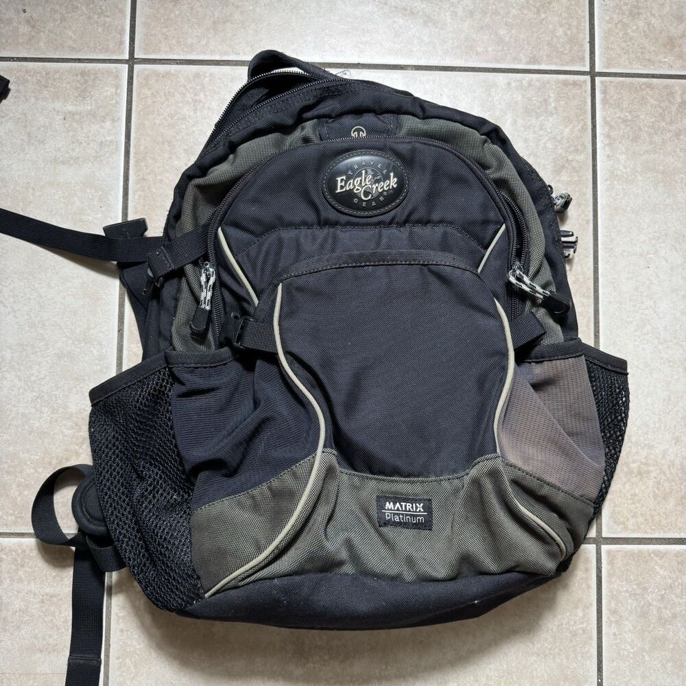 VTG Eagle Creek Travel Gear Black Matrix Hiking Camping Backpack Bag Platinum